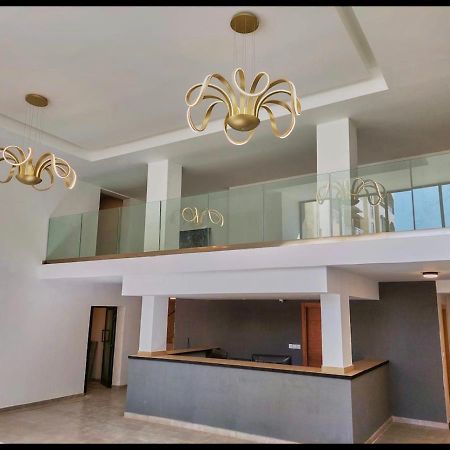 F4 - Chic - Piscine - Salle Fitness Dakar Ngoại thất bức ảnh